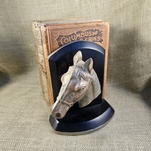 Syroco Wooden Vintage Rustic Brown Horse Head Bookend with Black Base Pre-1960s